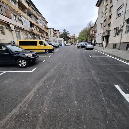 3 Rooms Apartment, Top Center, 1St Floor, Aubg, Free Parking, Pc I5 Ssd, 3 Led Tvs 200 Channels, Wifi, Terrace, Easy-Late Check-In, Stay Before Greece Blagoevgrad Luaran gambar