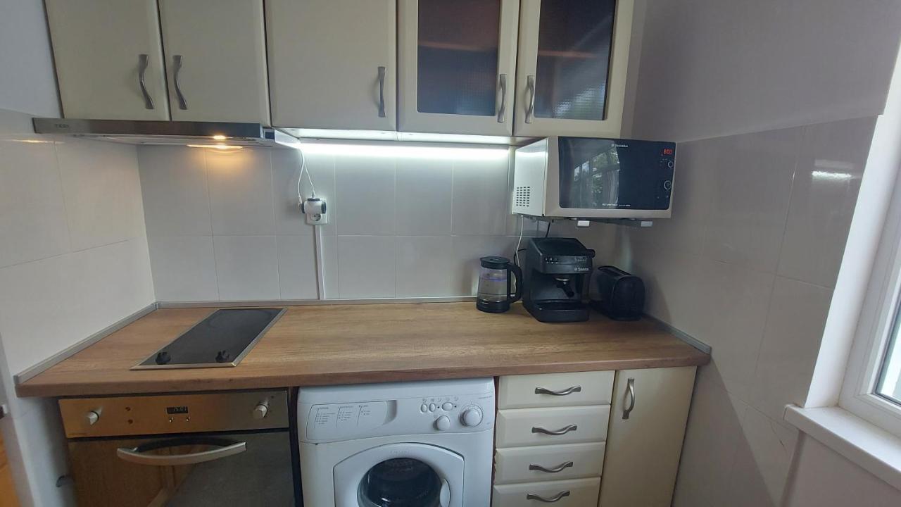 3 Rooms Apartment, Top Center, 1St Floor, Aubg, Free Parking, Pc I5 Ssd, 3 Led Tvs 200 Channels, Wifi, Terrace, Easy-Late Check-In, Stay Before Greece Blagoevgrad Luaran gambar